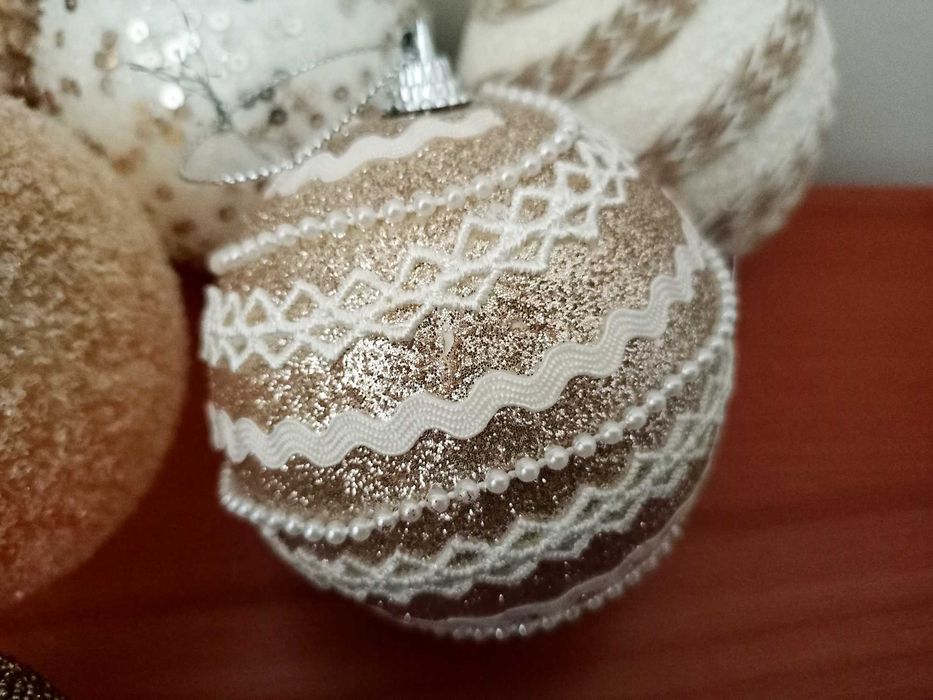 Enfeites de Natal em Tons Creme