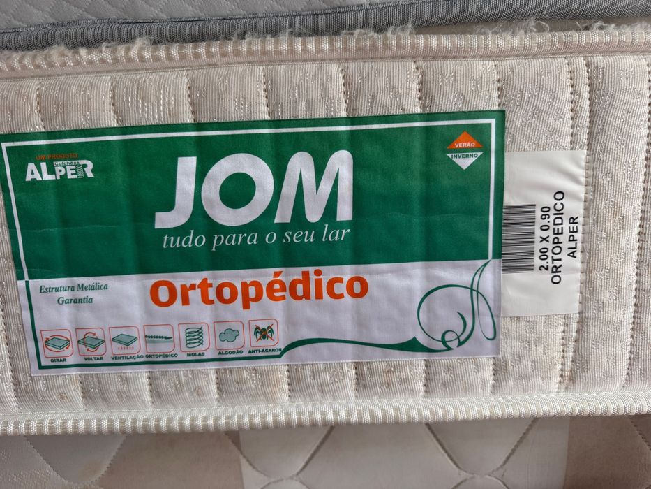 Cama solteiro com colchão