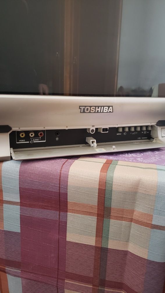 Телевізор Toshiba