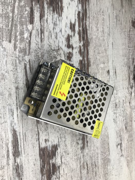 Блок живлення світлодіодний 12В 2А