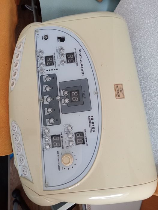 Torres de pressoterapia duas