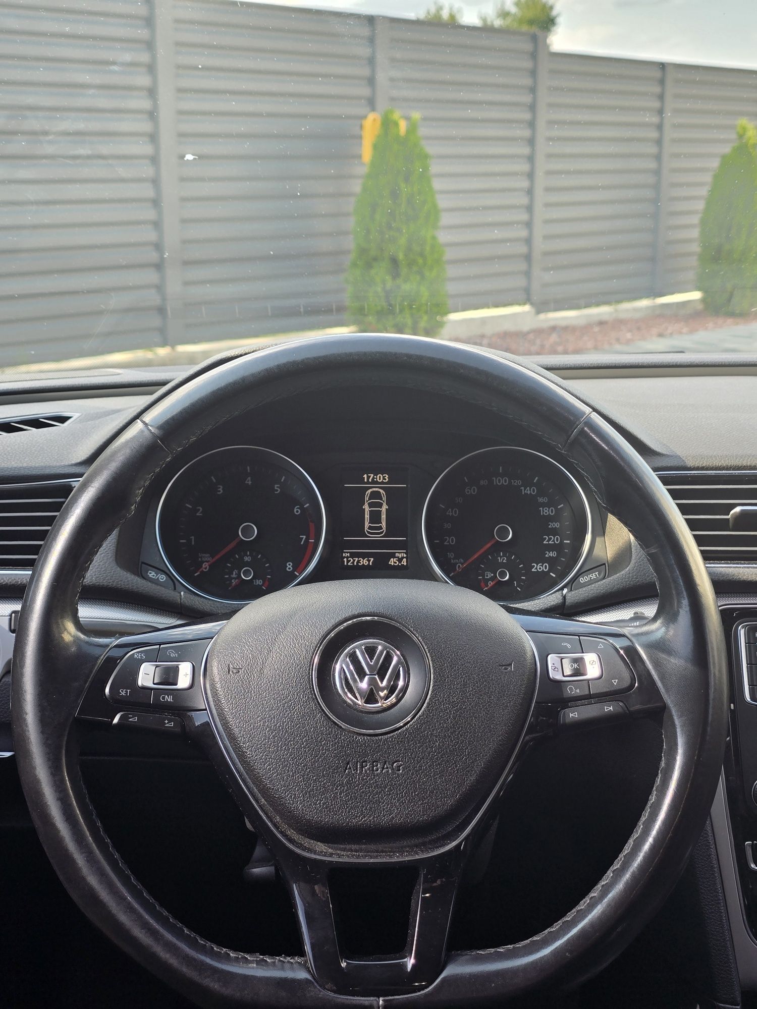 Volkswagen Passat B8 2.0 2018 рік