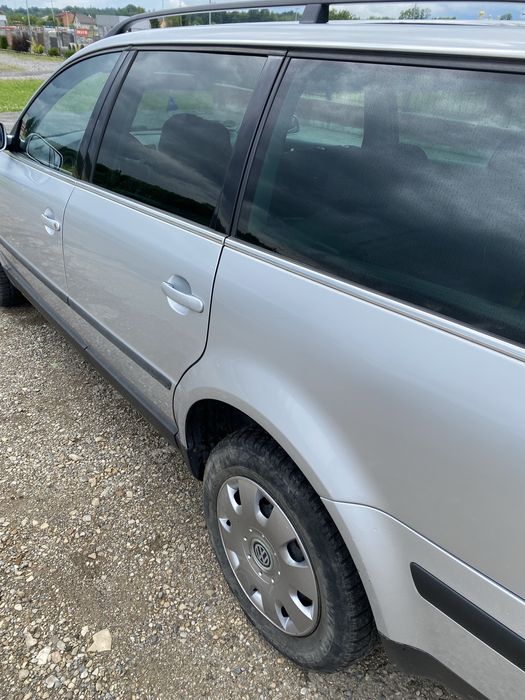 Автомобіль passat b5 2002 автомат 2;0