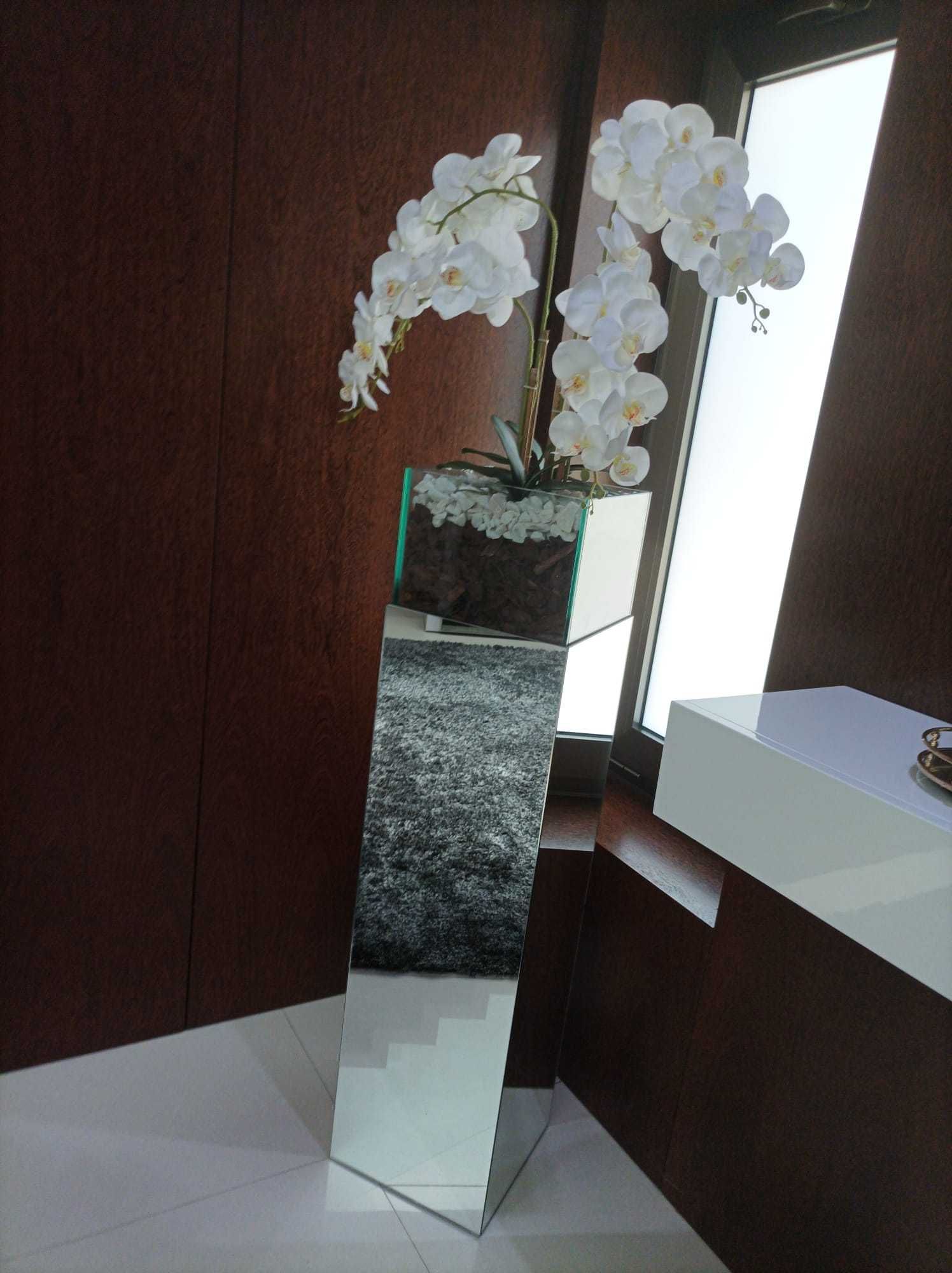 Floreira  em espelho com orquídea artificial