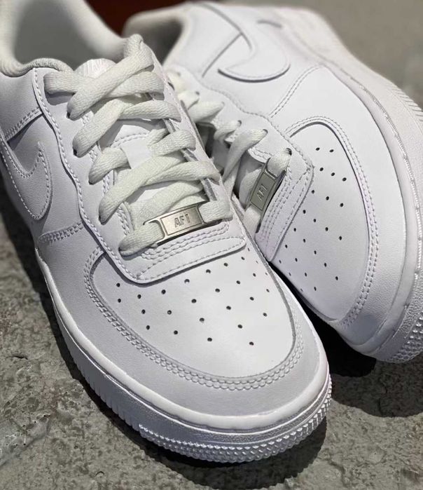 Buty Trampk Nike Air Force 1 Low '07 Black R.  42