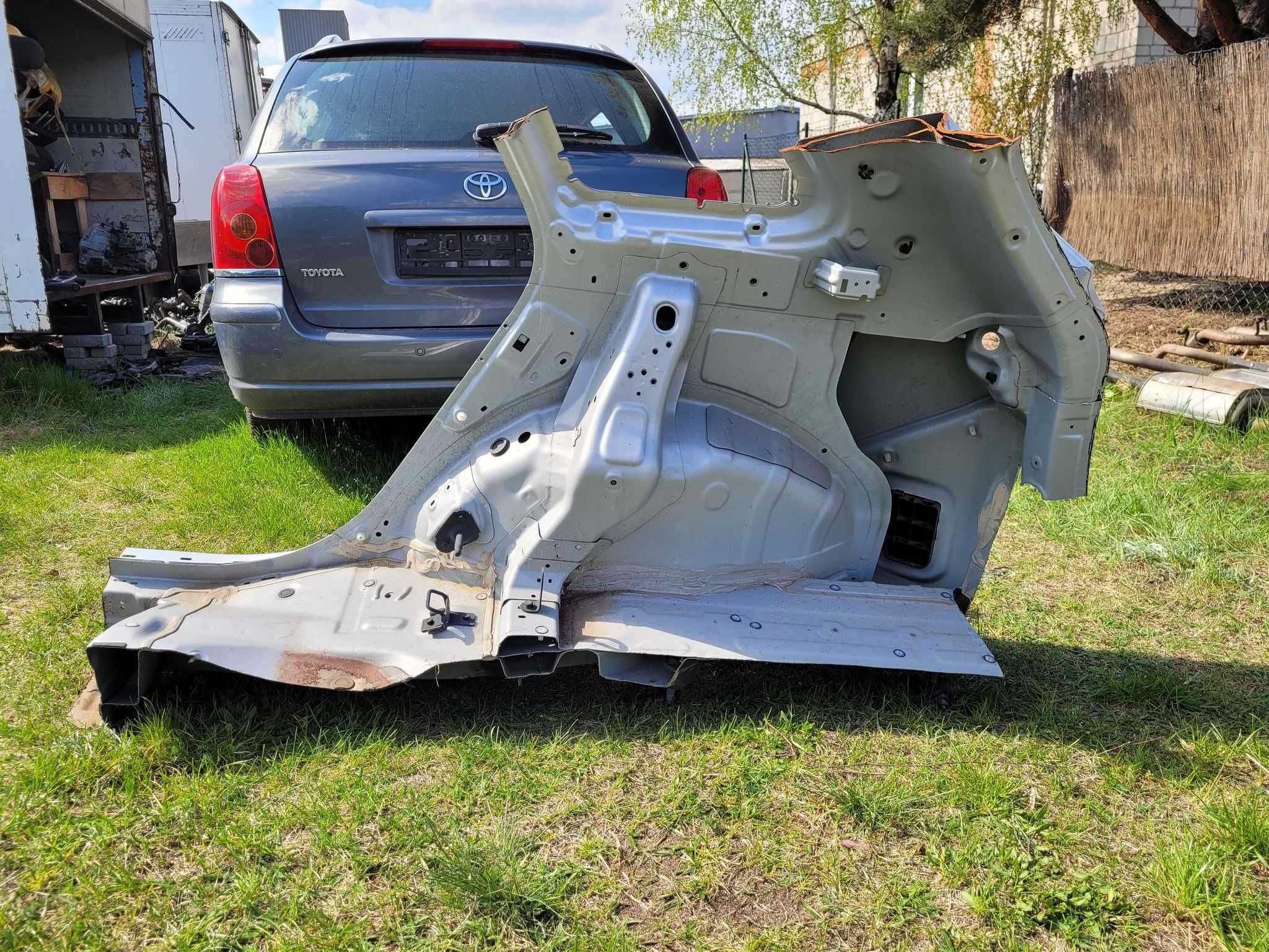 Błotnik prawy tył hyundai i30 II Cw Kombi