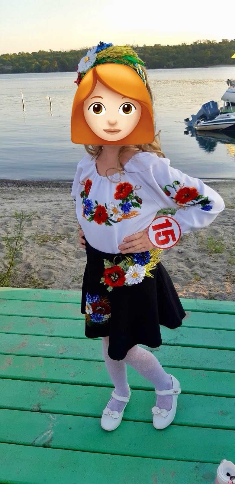 Вишиванка та спідниця з бісеру
