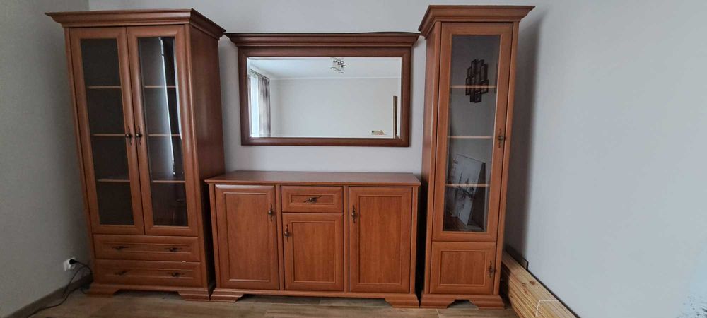 Meble do jadalni/salonu