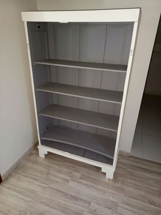 Sprzedam witrynę z lat 1930-40. Po renowacji.