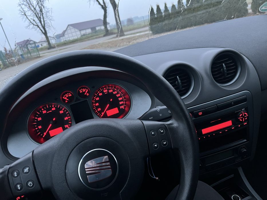 Seat ibiza 1.4 b 2006 r lift 5 drzwi NIENCY