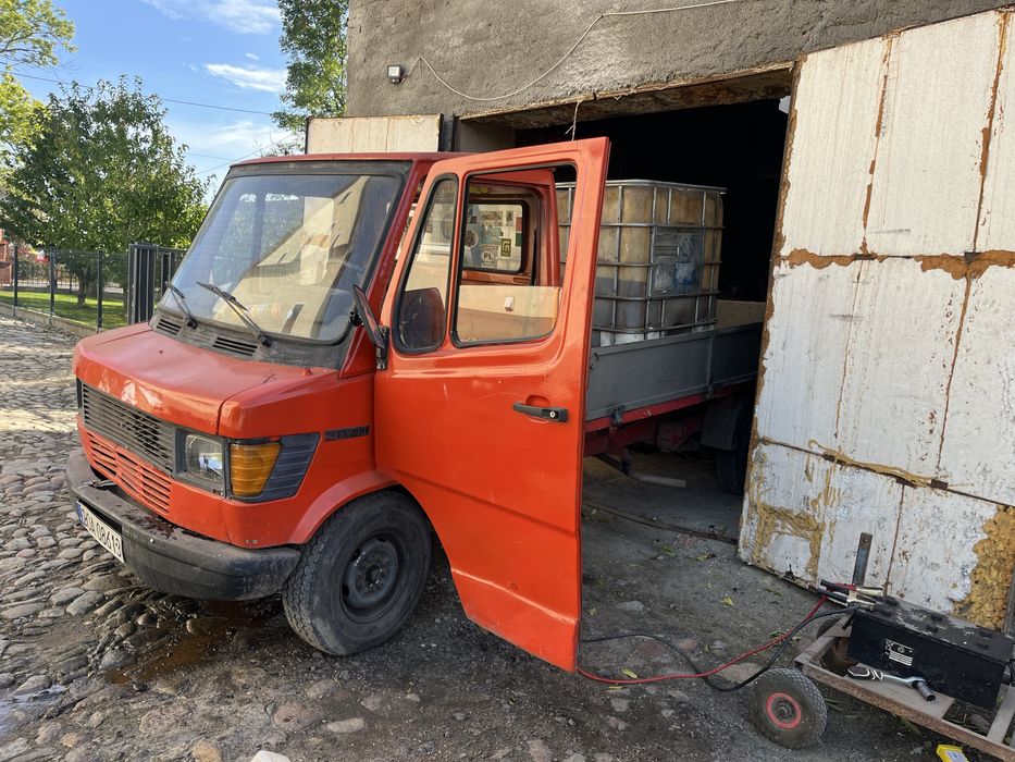 Mercedes 307d kaczka