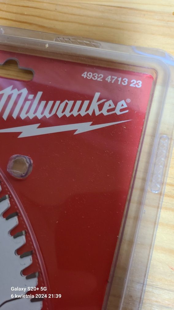 Milwaukee Tarcza pilarska do aluminium 305 x 30 mm 96 zębów.
