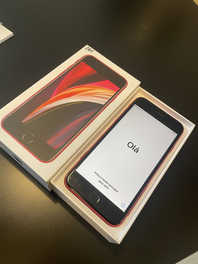 Iphone SE 2020 czerwony 64GB