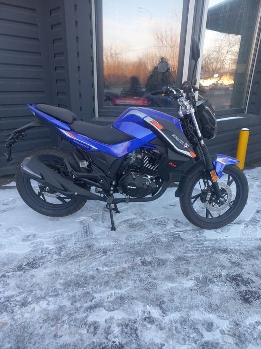 Мотоцикл Spark SP200 R-30