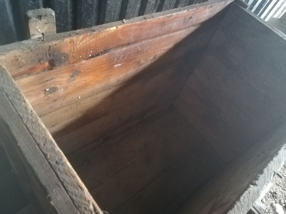 Stara przedwojenna powojenna skrzynia kufer drewniany