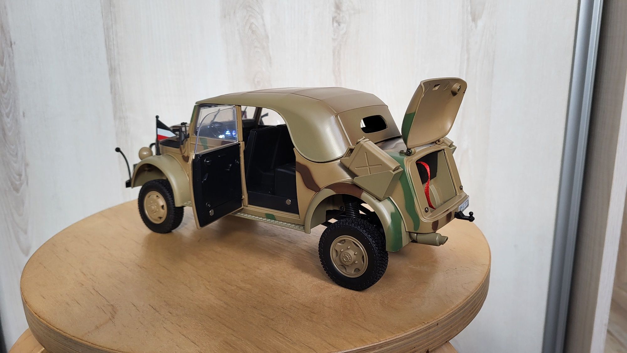 Model rc STEYR 1500 1/18