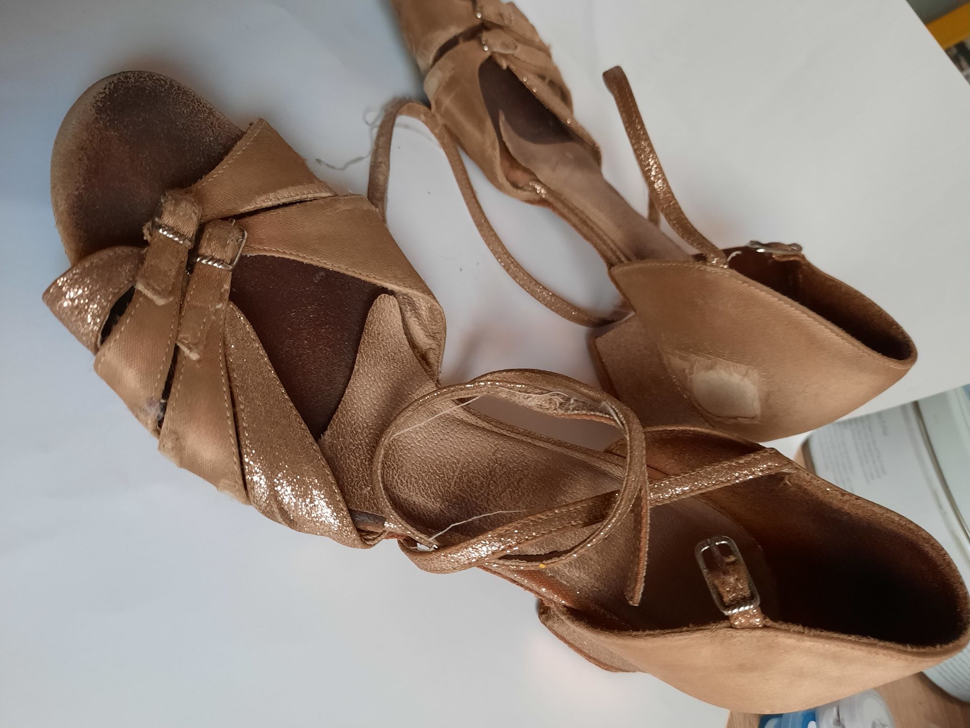 туфлі для занять бальними танцями для дівчинки 22-22.5 см