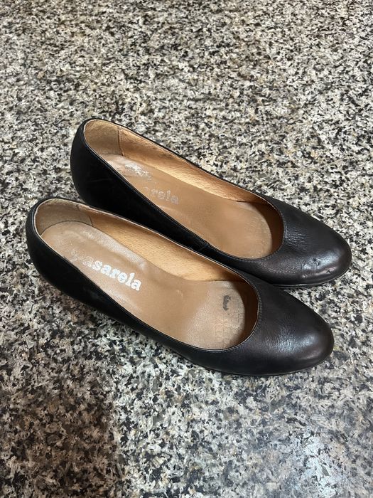Sapatos Senhora tamanho 39
