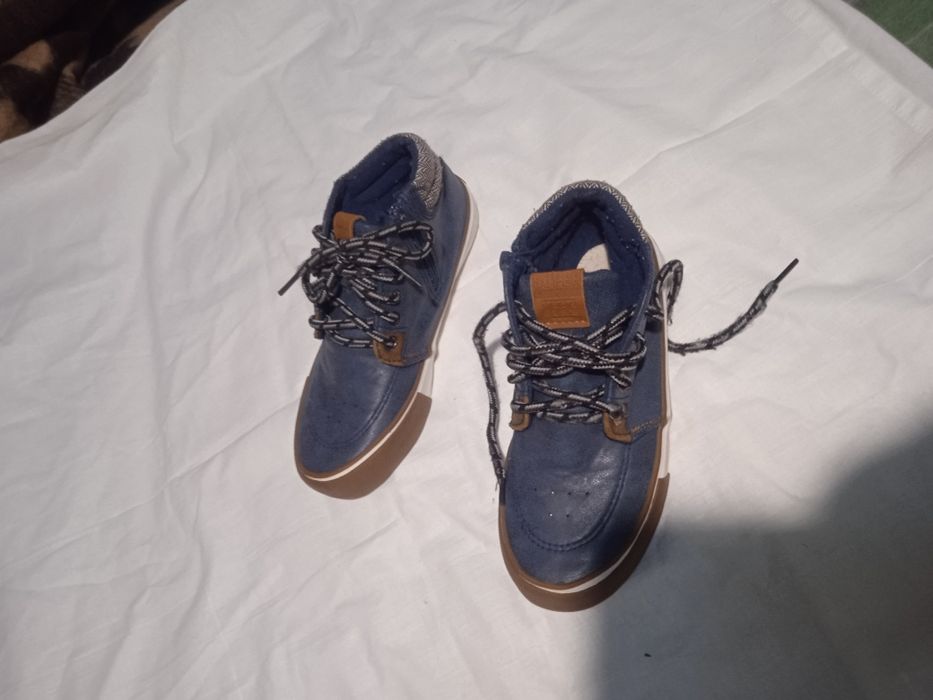 Кроссовки детские кожаные Adventure ботинки р31 20см Германия