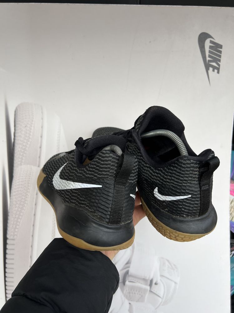 Nike zoom live баскетбольные кроссовки оригинал 44 размер