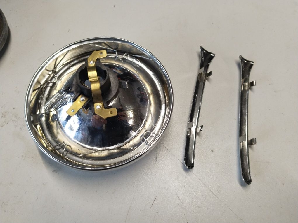 Komar mr 232 komar 2320 sztywniak lampa przód strzałki kpl chrom lampa