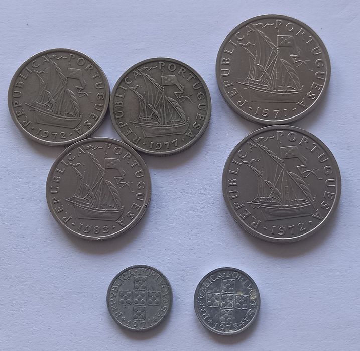Moedas escudos (várias)