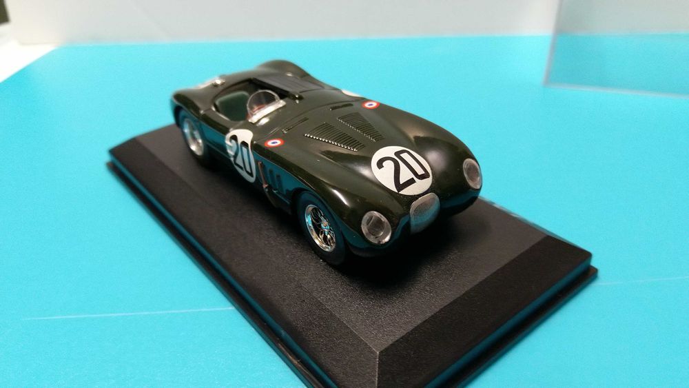 Jaguar XK-120C #20: Vencedor 24h Le Mans 1951 - Altaya/IXO  1/43