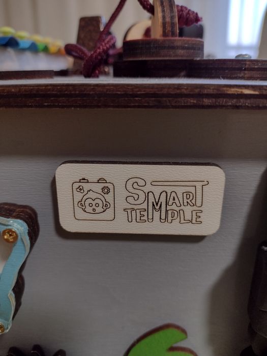 Бізікуб 30х30х30 см. Бізіборд із дерева, фірми Smart Temple