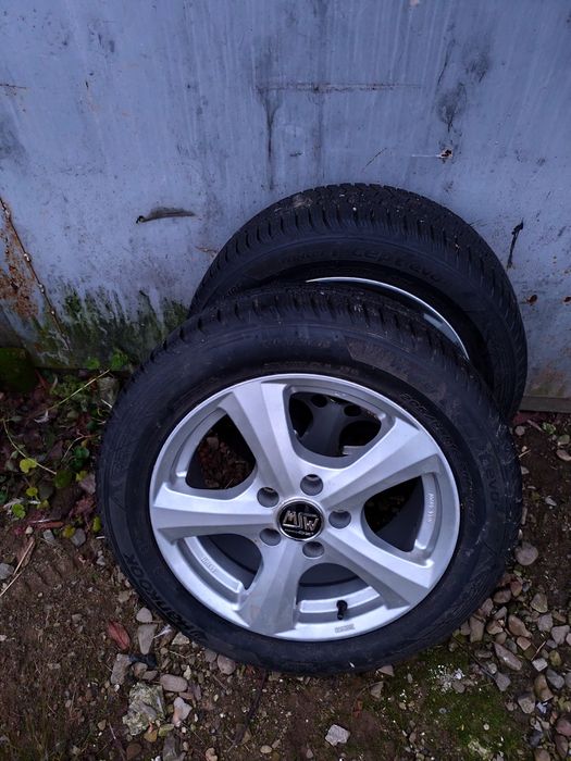 Зимові шини на дисках 205/55/R16