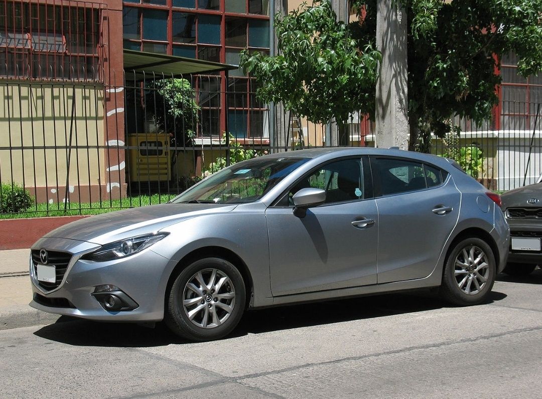 Tapetes originais frente Mazda 3 novos