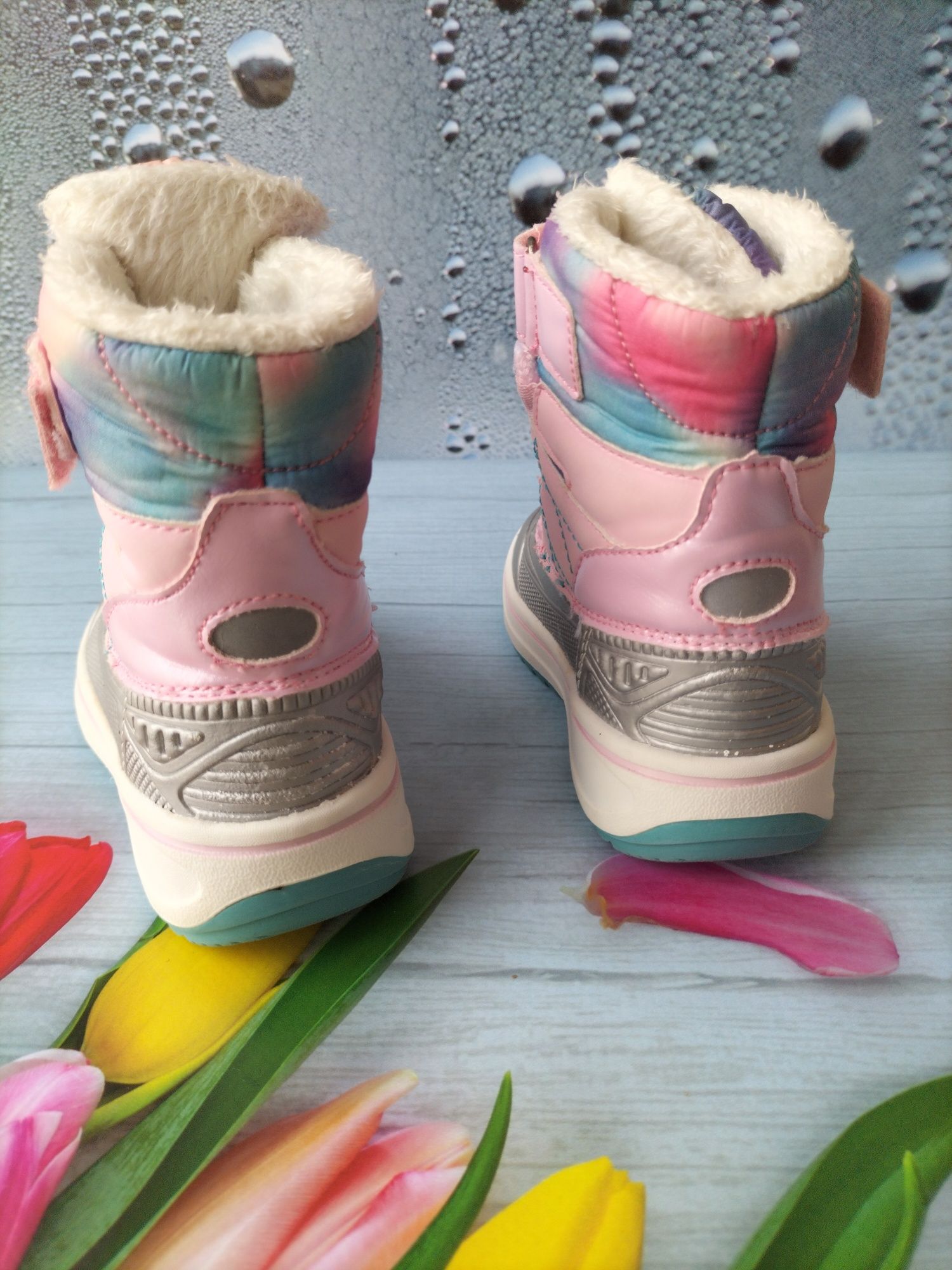 piękne, ciepłe buty zimowe Lupilu w rozmiarze 22,5 dla dziewczynki