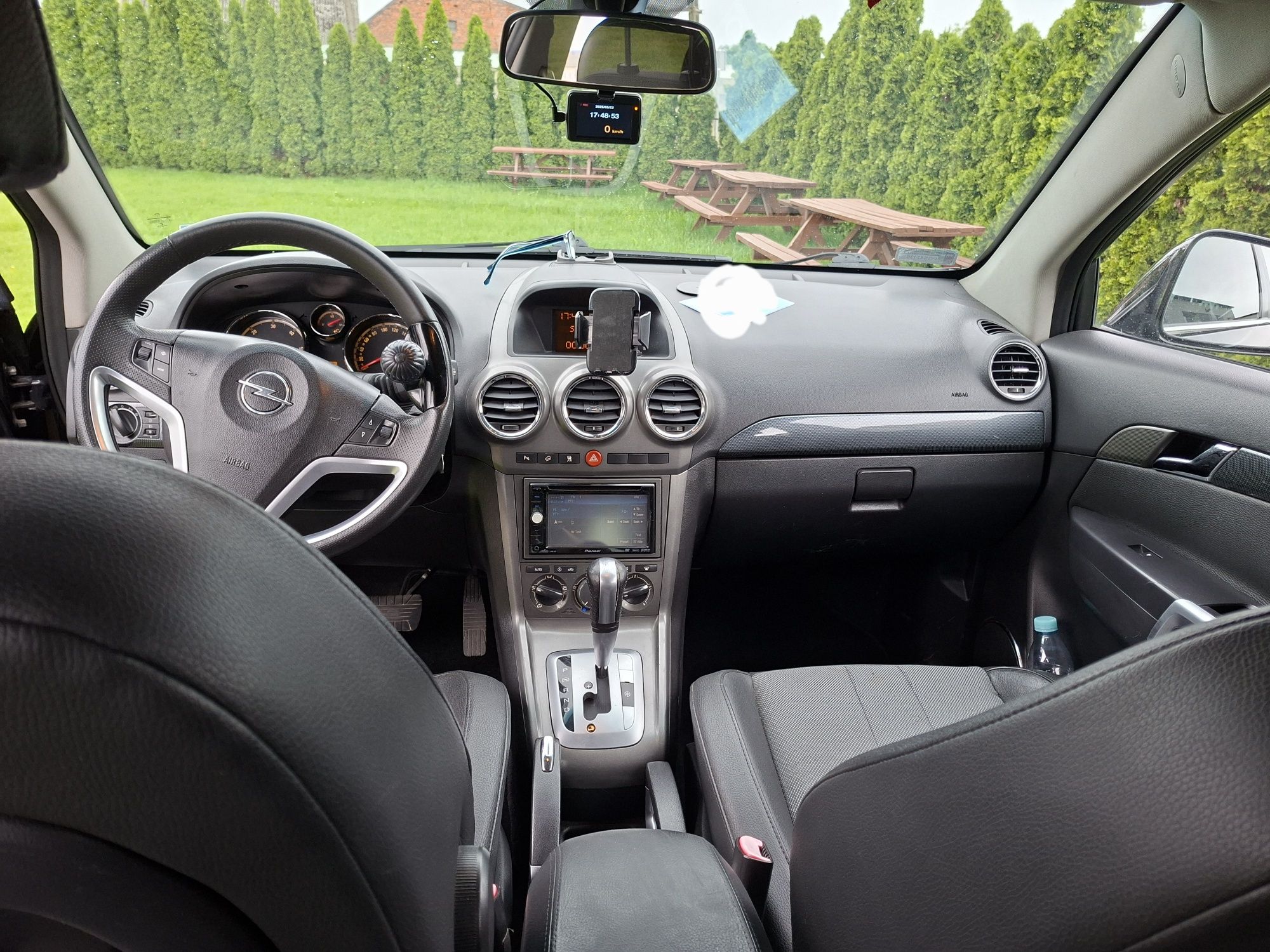 Opel Antara bardzo wygodne auto