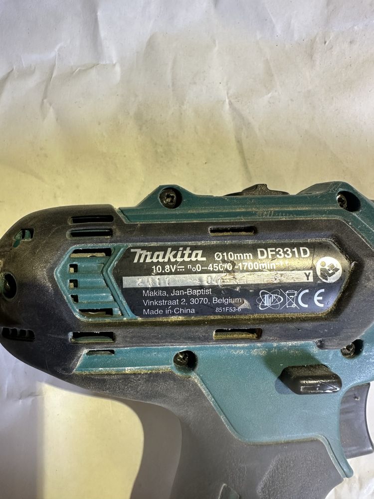 Makita DF331D wkrętarka uszkodzona