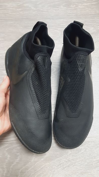 Чоловічі футзалки Nike React Phantom