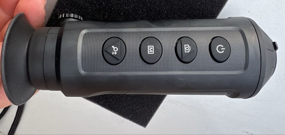 Продам монокуляр TAIPAN TM15-256