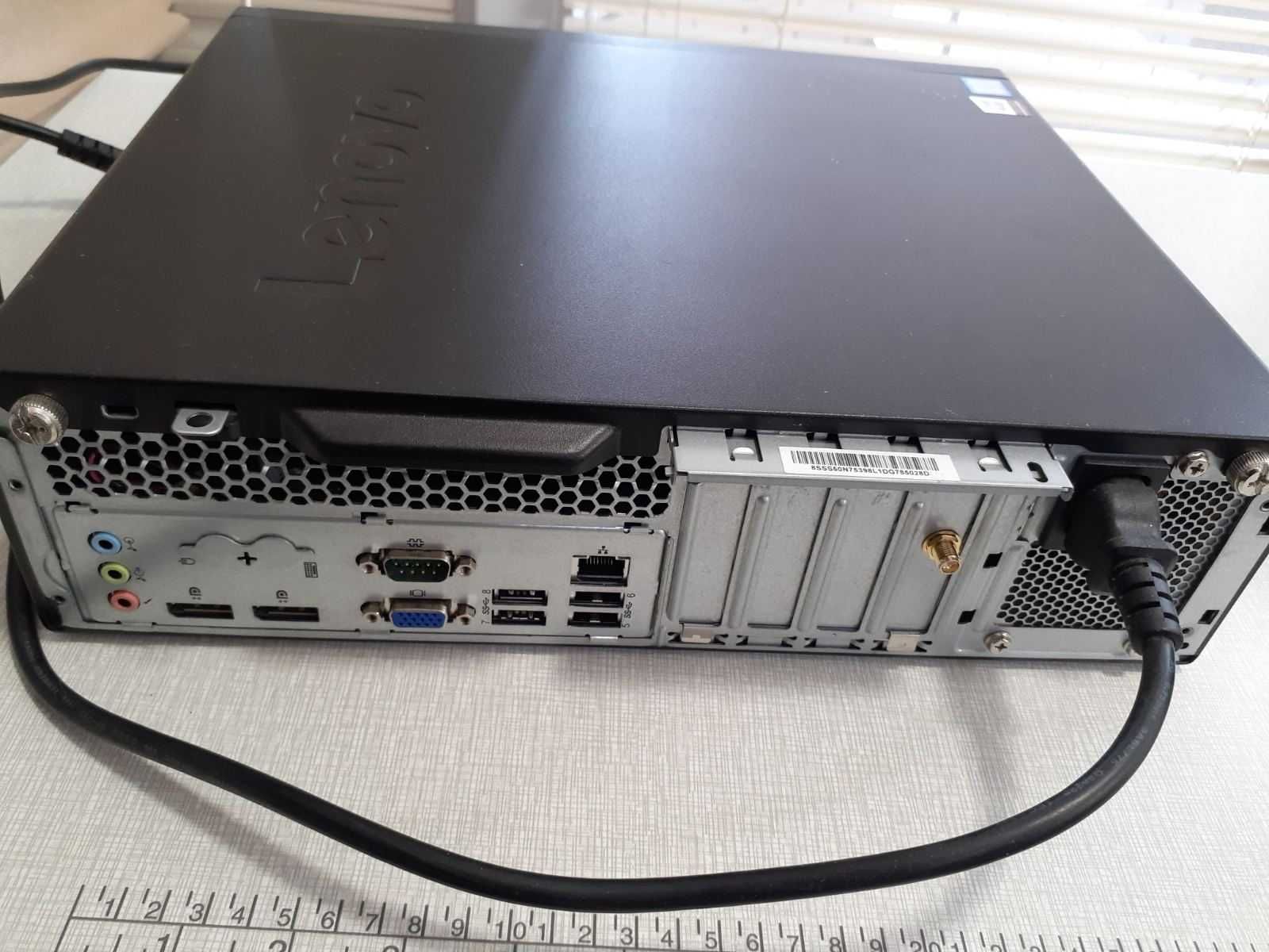 Lenovo ThinkCentre M910s SFF - 10MK0006GE