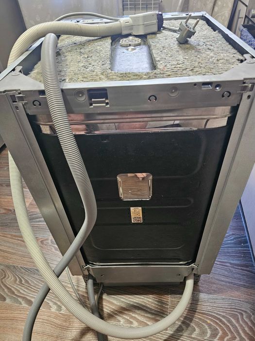 Вбудована посудомийна машина AEG FSM71507P на запчастини