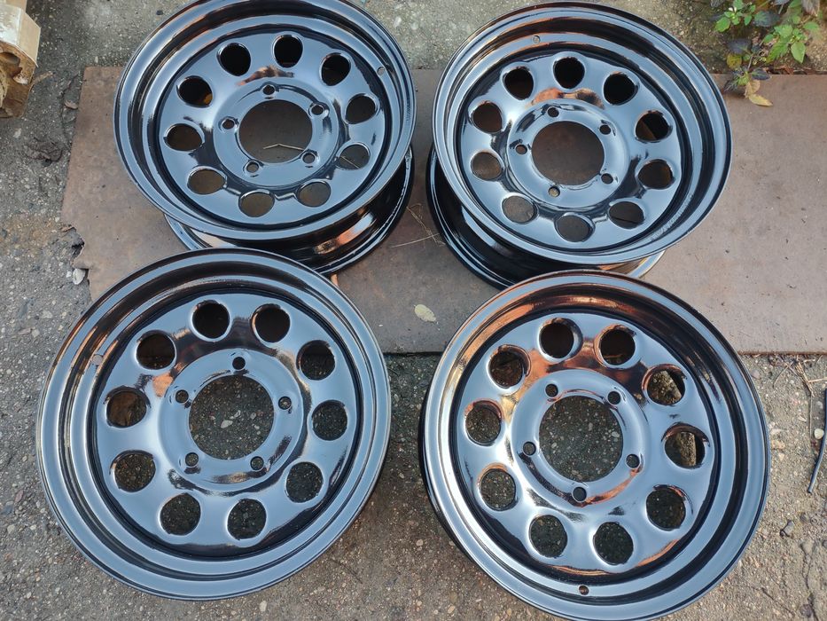 Samurai Vitara Jimny Niva Feroza Rocky felgi stalowe po renowacji