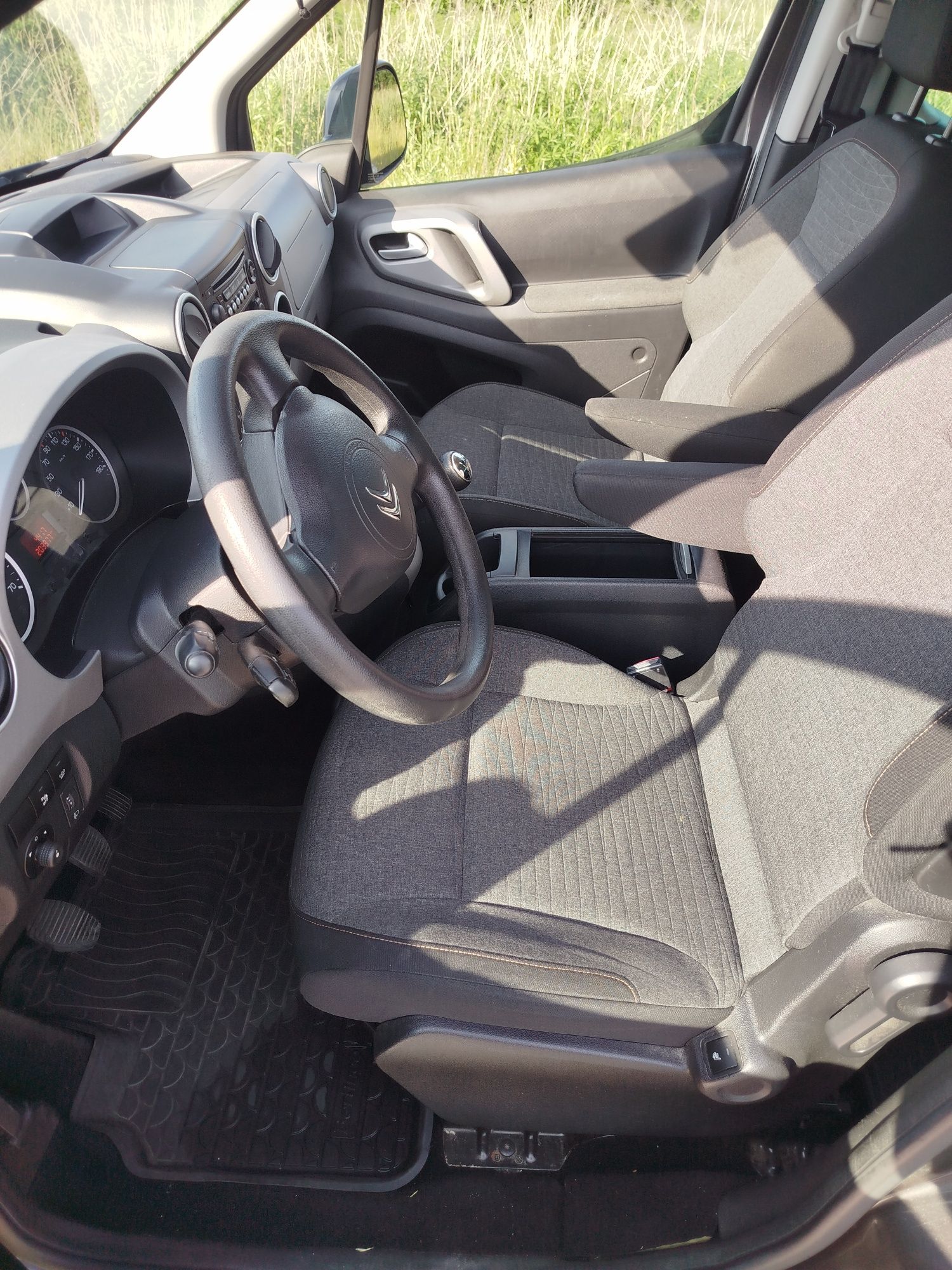 Citroen Berlingo 1.6 HDI 2015 r. wersja XTR