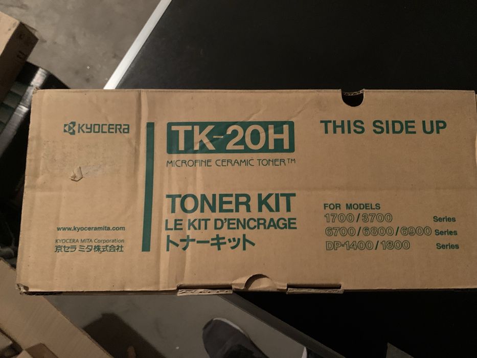 Toner Original Kyocera TK 20 Preto