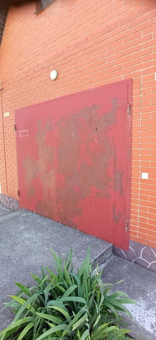 Ворота  гаражні, утеплені