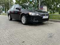 mitsubishi lancer
