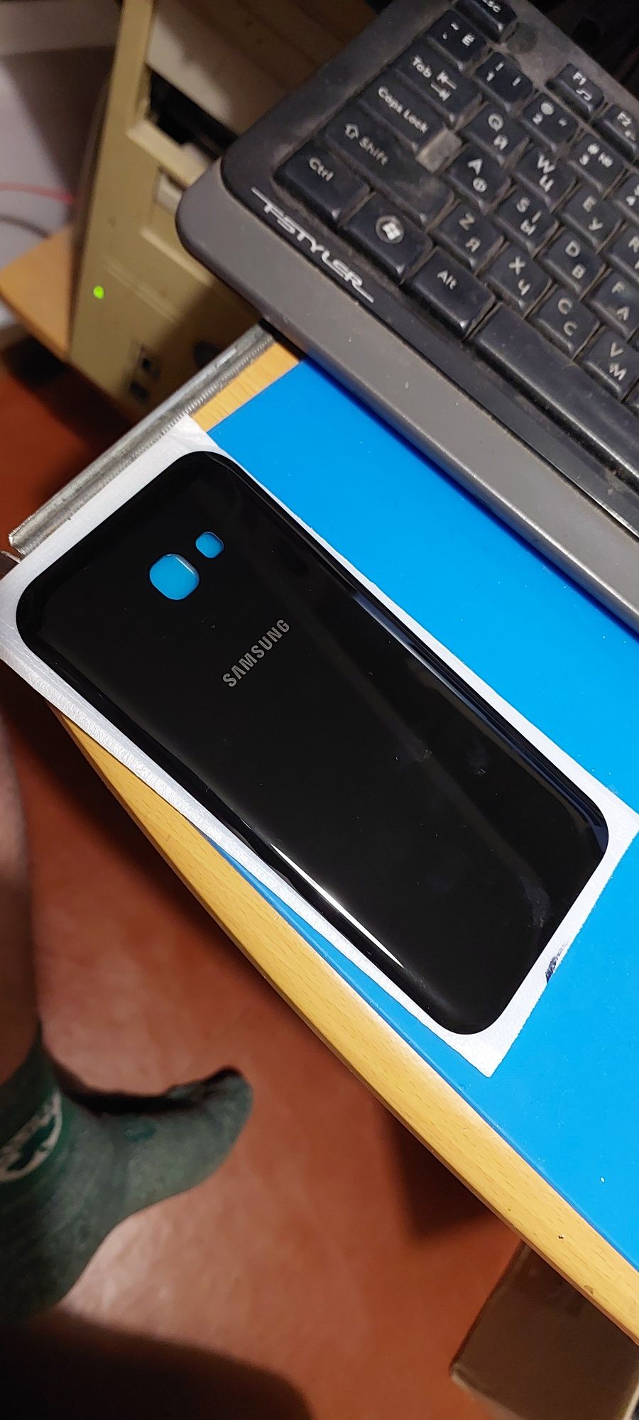 Задня кришка Samsung A7 2017 р.