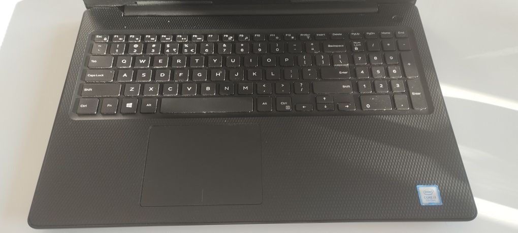 Dell Inspiron 15 3581 – Laptop idealny do codziennych zadań!
