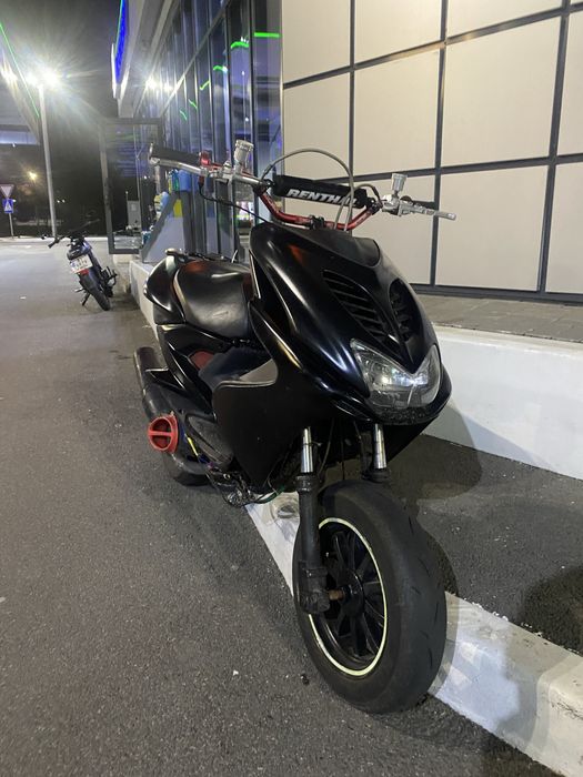 Yamaha aerox , ne slider ,neos,bws,malaguti,jog,aprilia