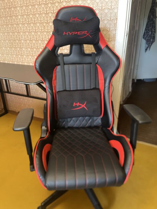 Крісло ігрове HyperX BLAST CORE Black/Red