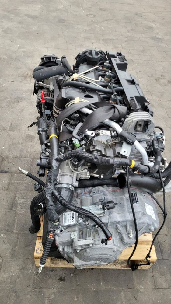 Silnik D5244T VOLVO V70 XC70 S80 D5 2.4D 4 miesiace gwarancji