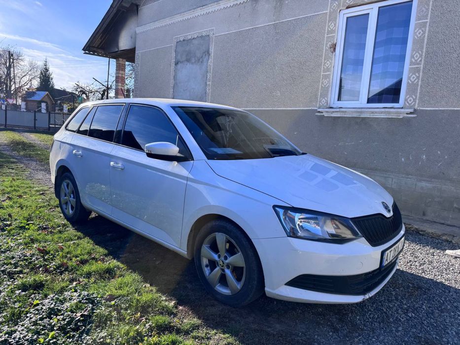 Shkoda fabia 1.2 газ бензин