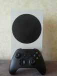 Xbox series s,отличное состояние полная комплектация