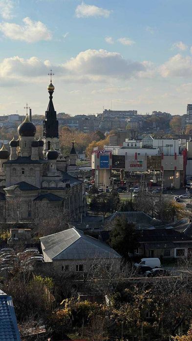 Продаж просторої двокімнатної квартири вул. Марка Кропивницького 129 В